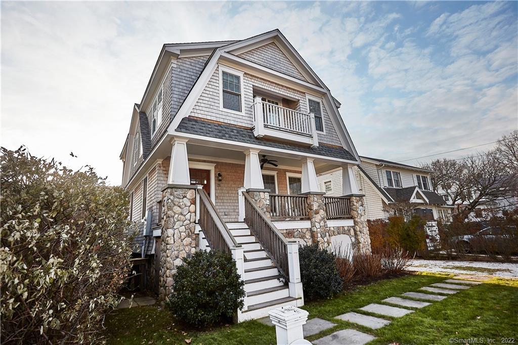 21 Norwalk Avenue — exterior photo