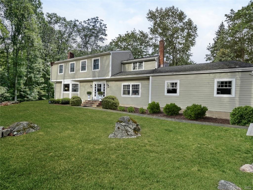 186 Sawmill Road — exterior photo