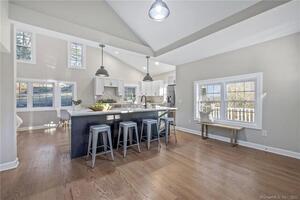 203B Compo Road