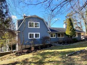 44 Wells Hill Road