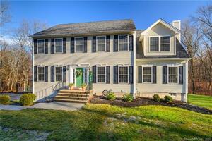 23 Pine Tree Hill Road