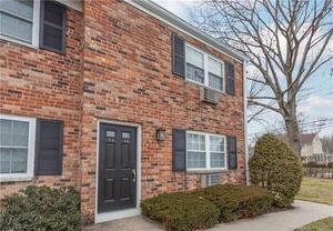 151 Courtland Avenue, Unit 1J