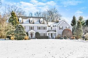 31 New Canaan Road