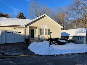 19 Cherry Blossom Lane, Unit 19