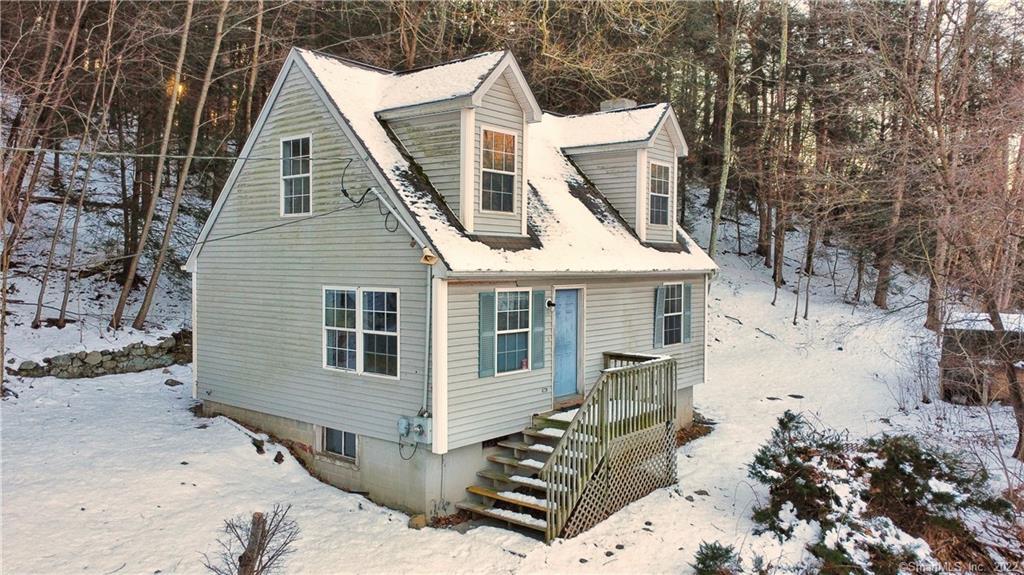 44 Glen Road — exterior photo