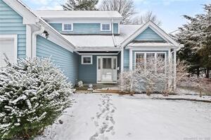 5509 Main Street