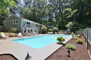 33 Whipple Road