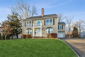 109 Gaymoor Drive