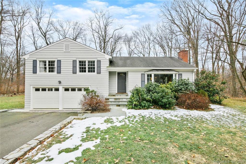 15 Fullmar Lane — exterior photo