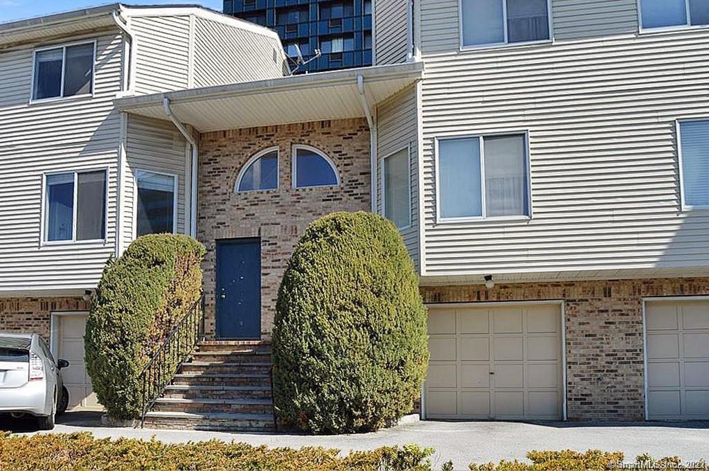 33 Pleasant Street, Unit 9 — exterior photo