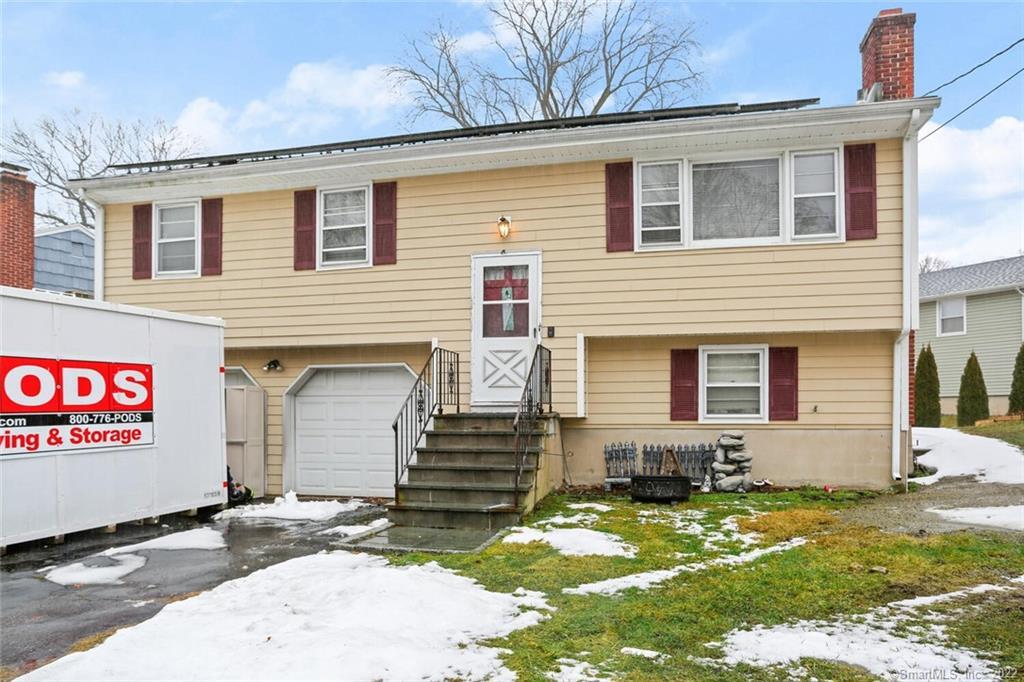 54 Valley View Road — exterior photo