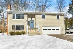 41 Windsor Lane