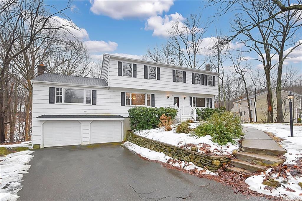 64 Bunker Hill Drive — exterior photo