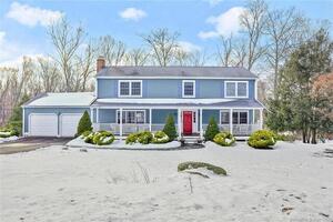 17 Bull Frog Lane