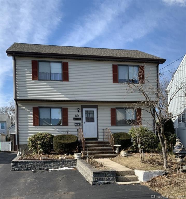19 Beal Street — exterior photo