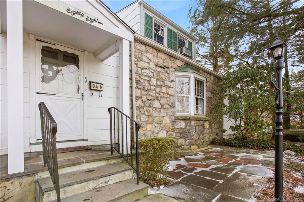 88 Ridge Park Avenue — exterior photo