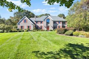 70 Hunting Ridge Road