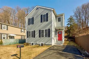 21 Cary Road