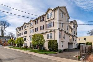 205 Hope Street, Unit 3