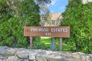 237 Strawberry Hill Avenue, Unit 16