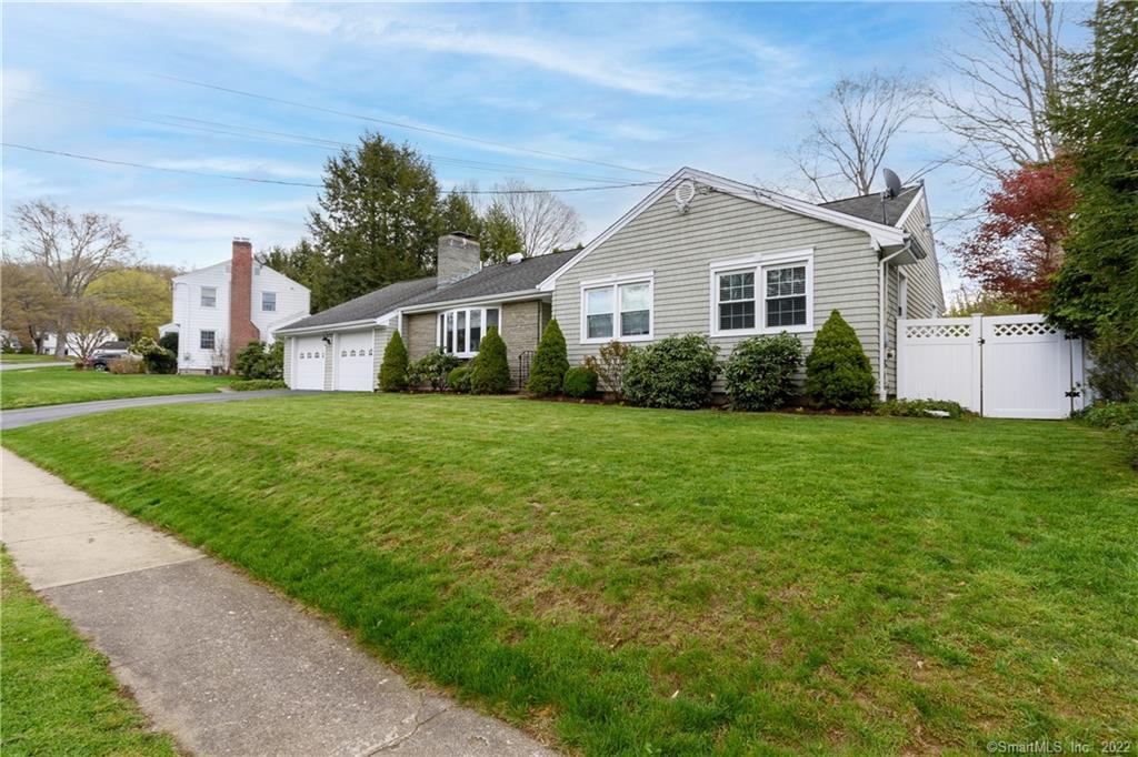 57 Flower House Drive — exterior photo