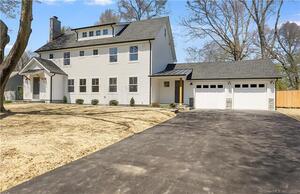 8 Anderson Road