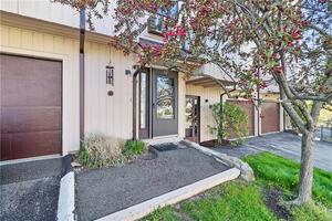 19 Woodway Road, Unit 7