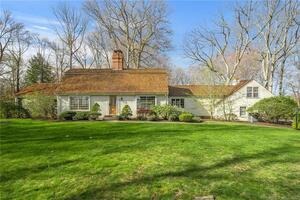 3 Huckleberry Hill Road