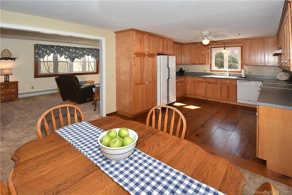208 Grant Hill Road, Tolland, CT 06084 - Thumbnail 10