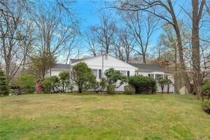 105 Crestwood Drive
