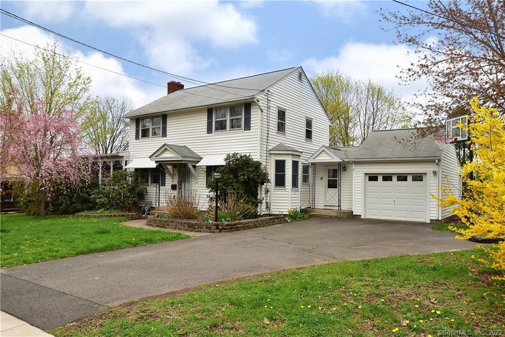 61 Hilltop Drive, Manchester, CT 06042 - Thumbnail 2