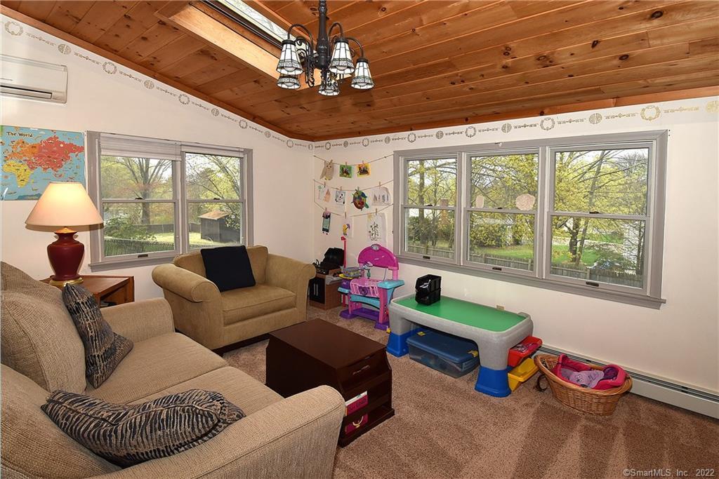 61 Hilltop Drive, Manchester, CT 06042 - Thumbnail 16