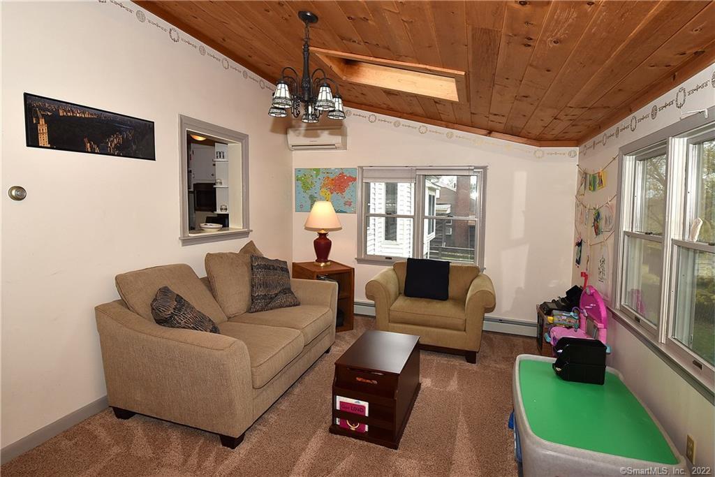 61 Hilltop Drive, Manchester, CT 06042 - Thumbnail 17