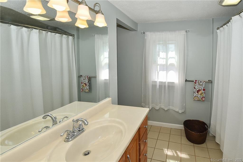 78 Burnbrook Road, East Hartford, CT 06118 - Thumbnail 25