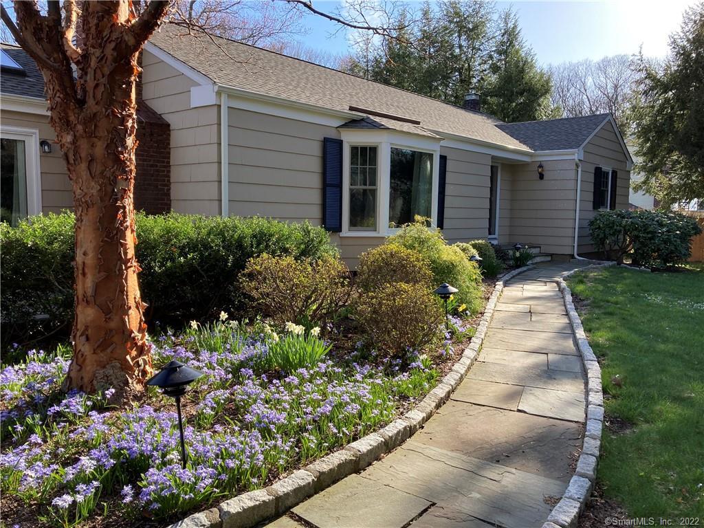 29 Erdmann Lane — photo 1