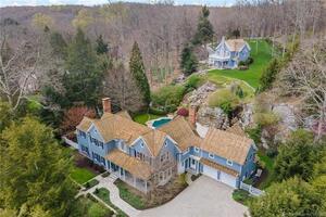 38 Hemlock Ridge