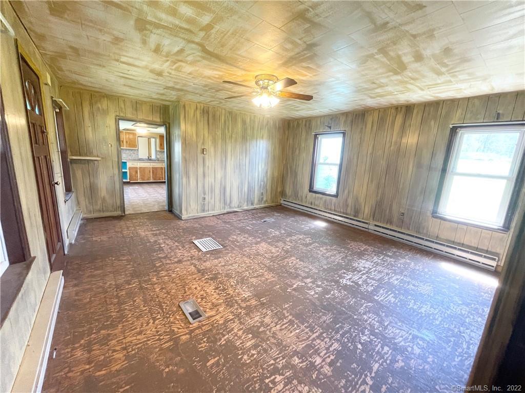 129 North Bear Hill Road, Chaplin, CT 06235 - Thumbnail 22