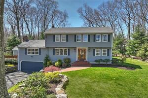 16 Old Oak Road