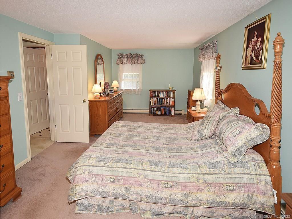 124 Carriage Drive, Manchester, CT 06040 - Thumbnail 23