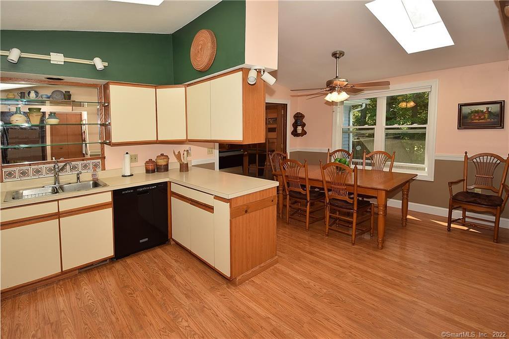 59 Lewis Drive, South Windsor, CT 06074 - Thumbnail 12