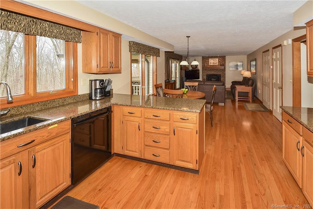 47 Sutton Drive, Vernon, CT 06066 - Thumbnail 16