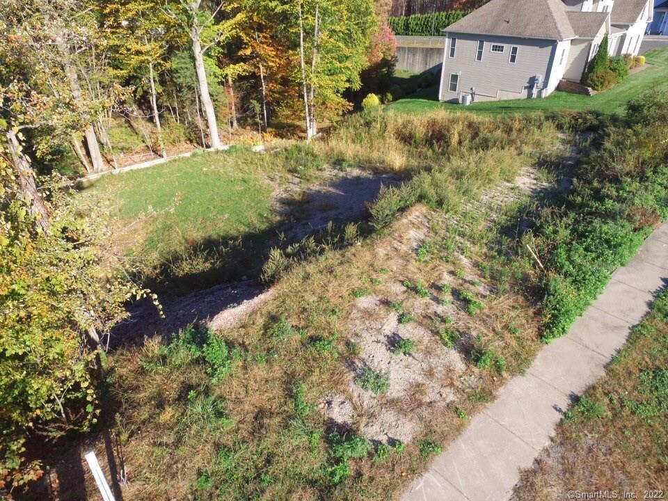 19 Chilstone Lane, Manchester, CT 06040 - Thumbnail 24