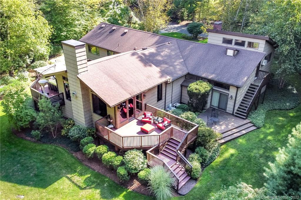 171 Hardesty Road — exterior photo