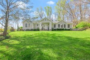 121 Hillcrest Road
