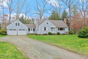 106 Old Kings Highway
