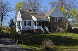 16 Cedar Crest Road