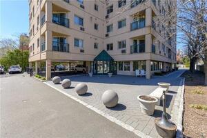 104 North Street, Unit 602