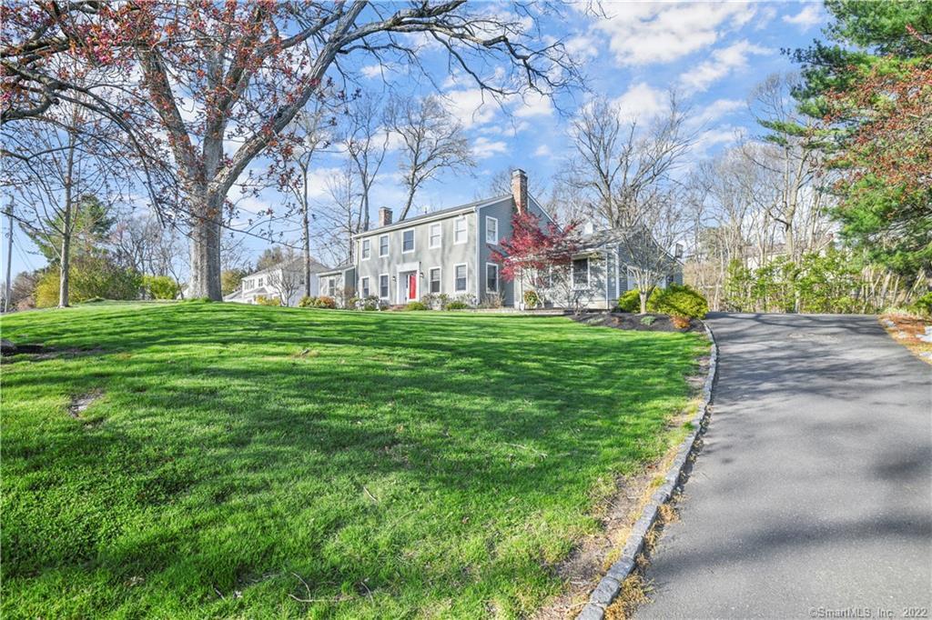 15 White Tail Lane — photo 1
