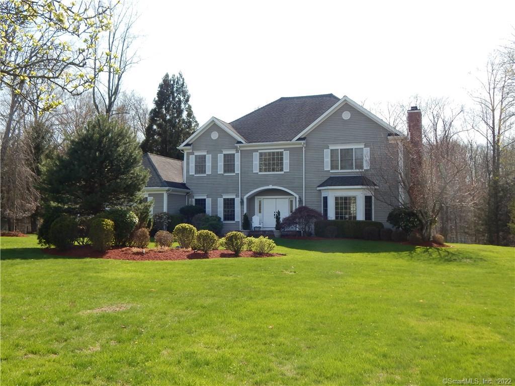 14 Stonewall Lane — exterior photo