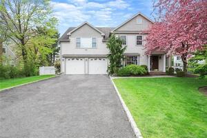 25 Bulkley Avenue